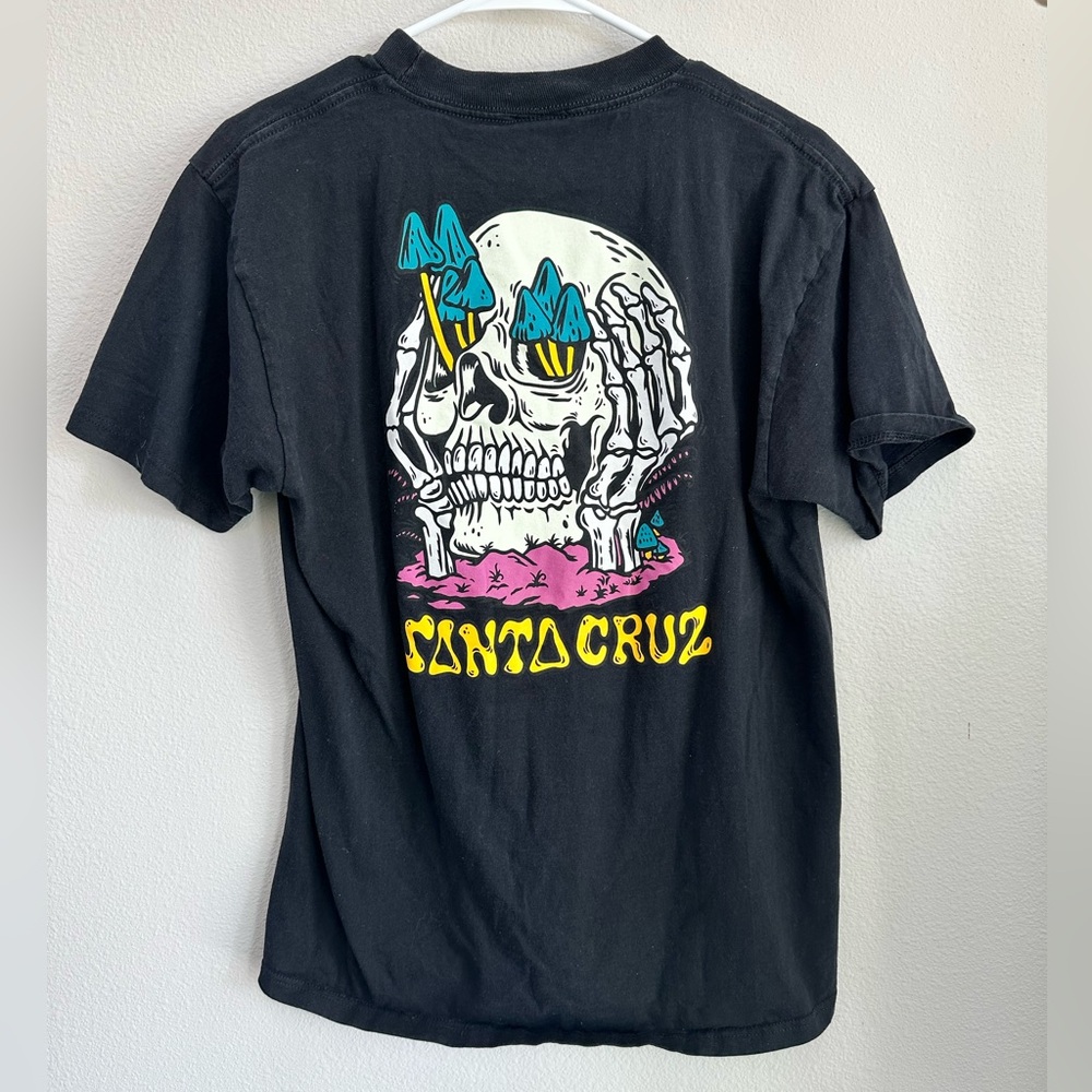 SANTA CRUZ Shroom Skull Mens Tee Black Med